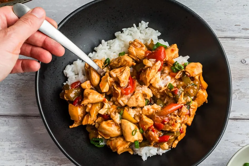 Easy Sweet Chili Chicken Rice Bowl Recipe